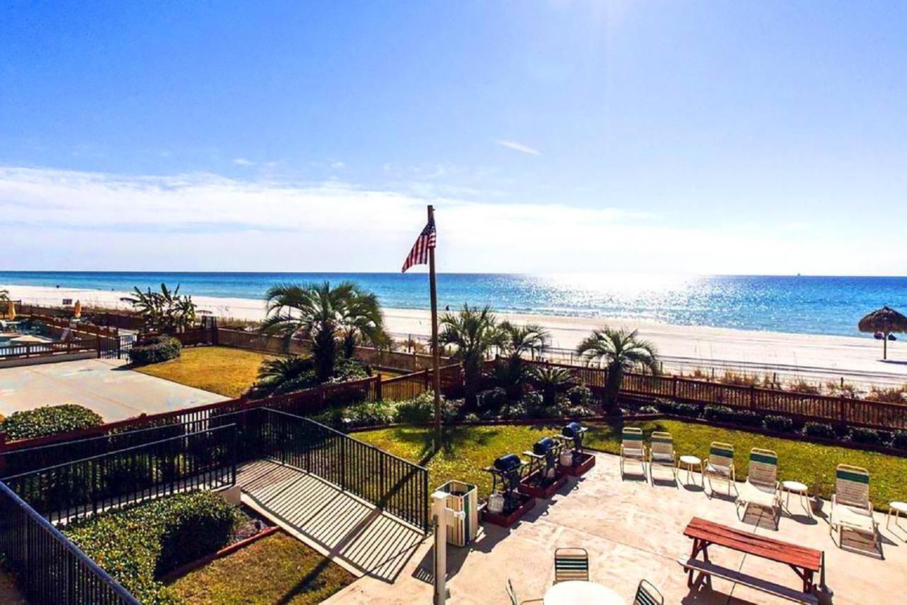 Mariner West 606 'beach Happy' Holiday home