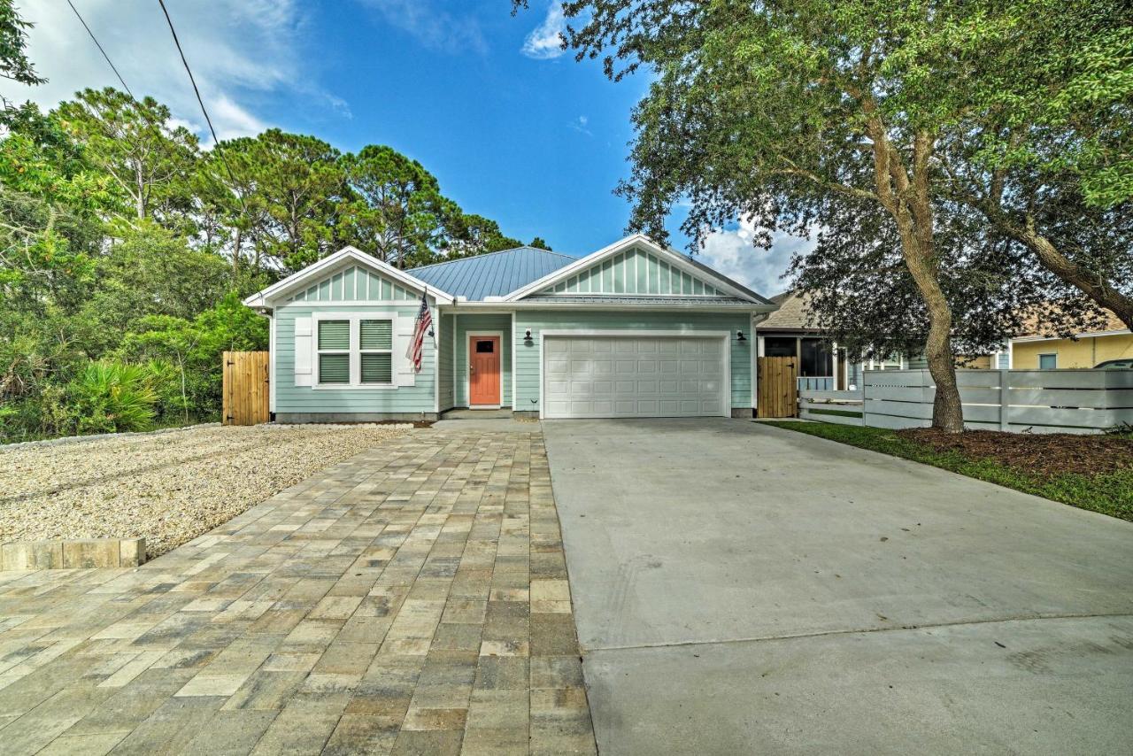 West End With Yard Less Than 1 Mi To Access!