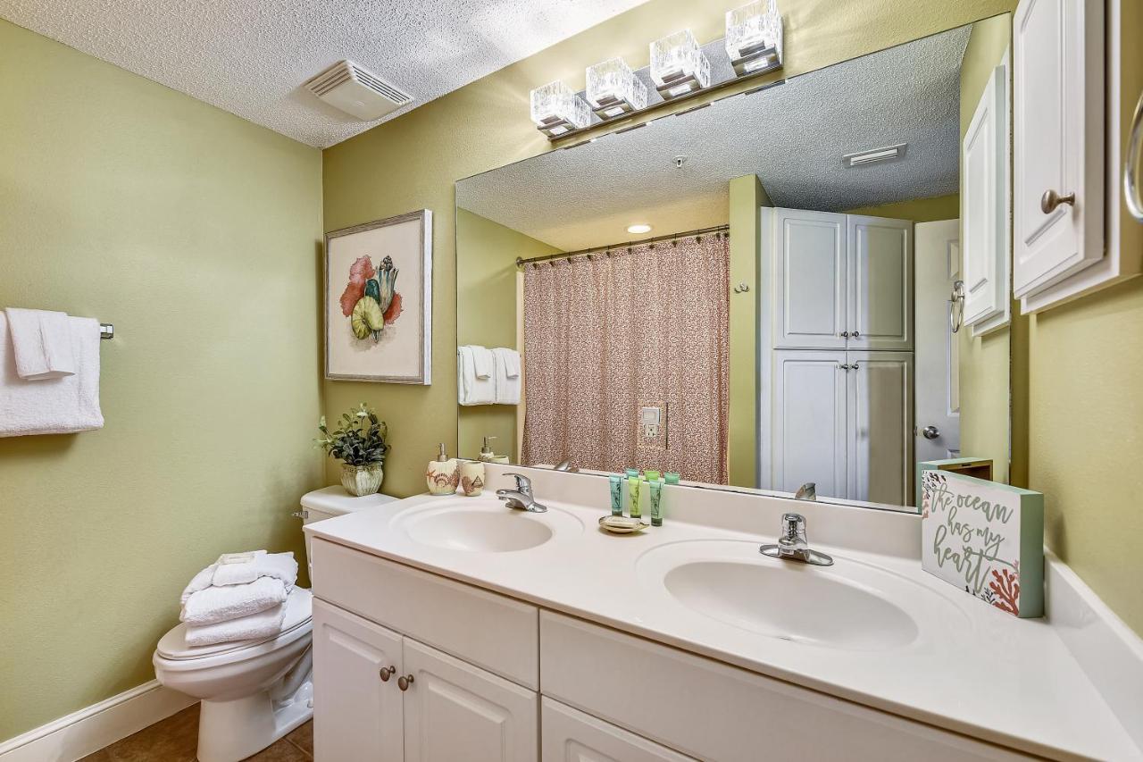 Majestic #1303-2 By Book That Holiday home Panama City Beach