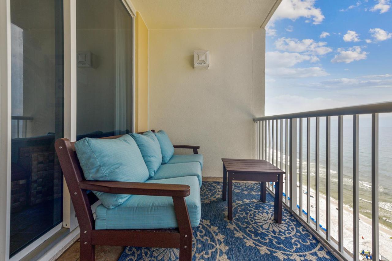Majestic #1303-2 By Book That Holiday home