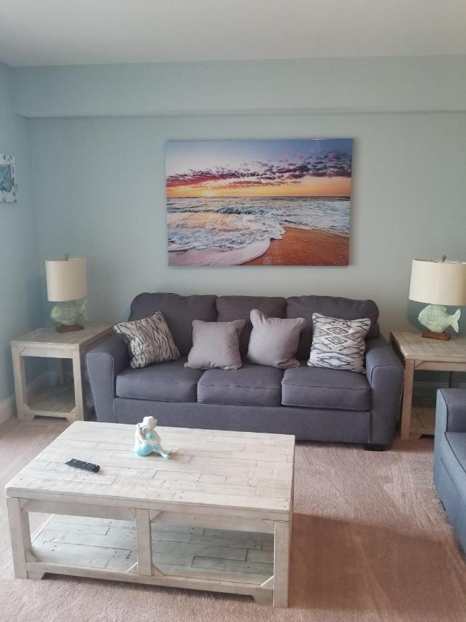Paradise At Laketown Wharf * Panama City Beach