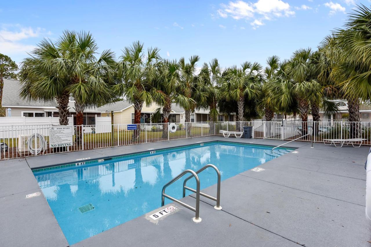 Willows Beach Retreat By Book That Condo