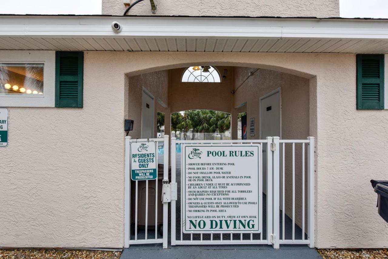 Willows Beach Retreat By Book That Condo Holiday home *