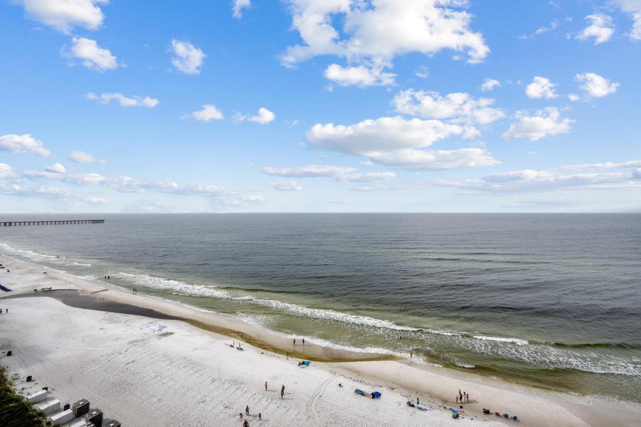 Tidewater #1008 By Book That Holiday home