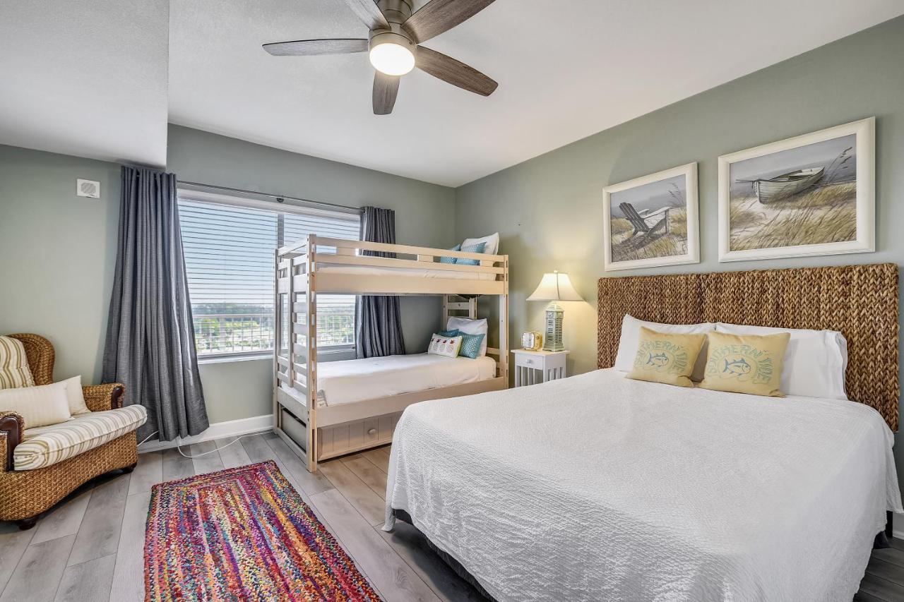 Tidewater #1008 By Book That Holiday home Panama City Beach