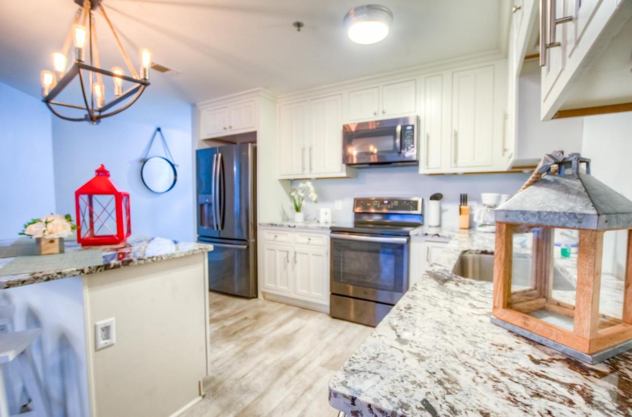 Brand New! Laketown Wharf 633! Amazing 3 Bd, Great Location, And Awesome Amenities! Holiday home Panama City Beach