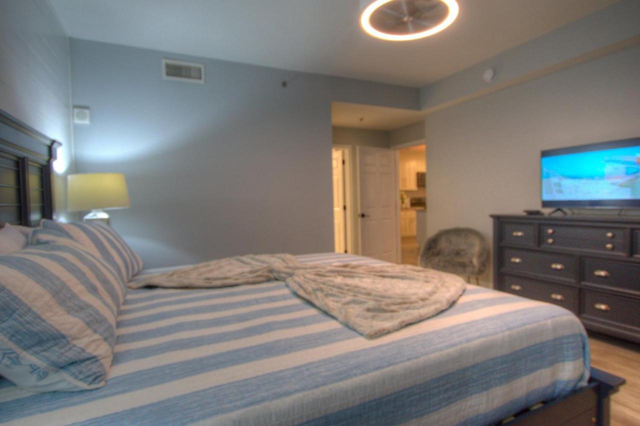 Brand New! Laketown Wharf 633! Amazing 3 Bd, Great Location, And Awesome Amenities! Panama City Beach