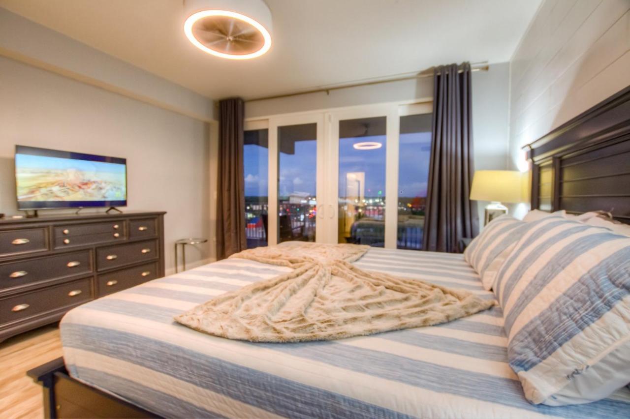 Brand New! Laketown Wharf 633! Amazing 3 Bd, Great Location, And Awesome Amenities! Holiday home Panama City Beach