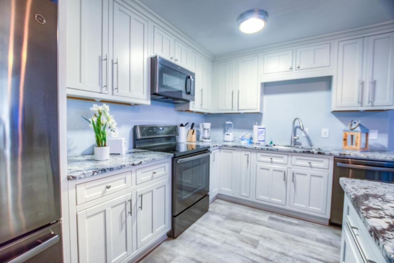 Brand New! Laketown Wharf 633! Amazing 3 Bd, Great Location, And Awesome Amenities! Holiday home *