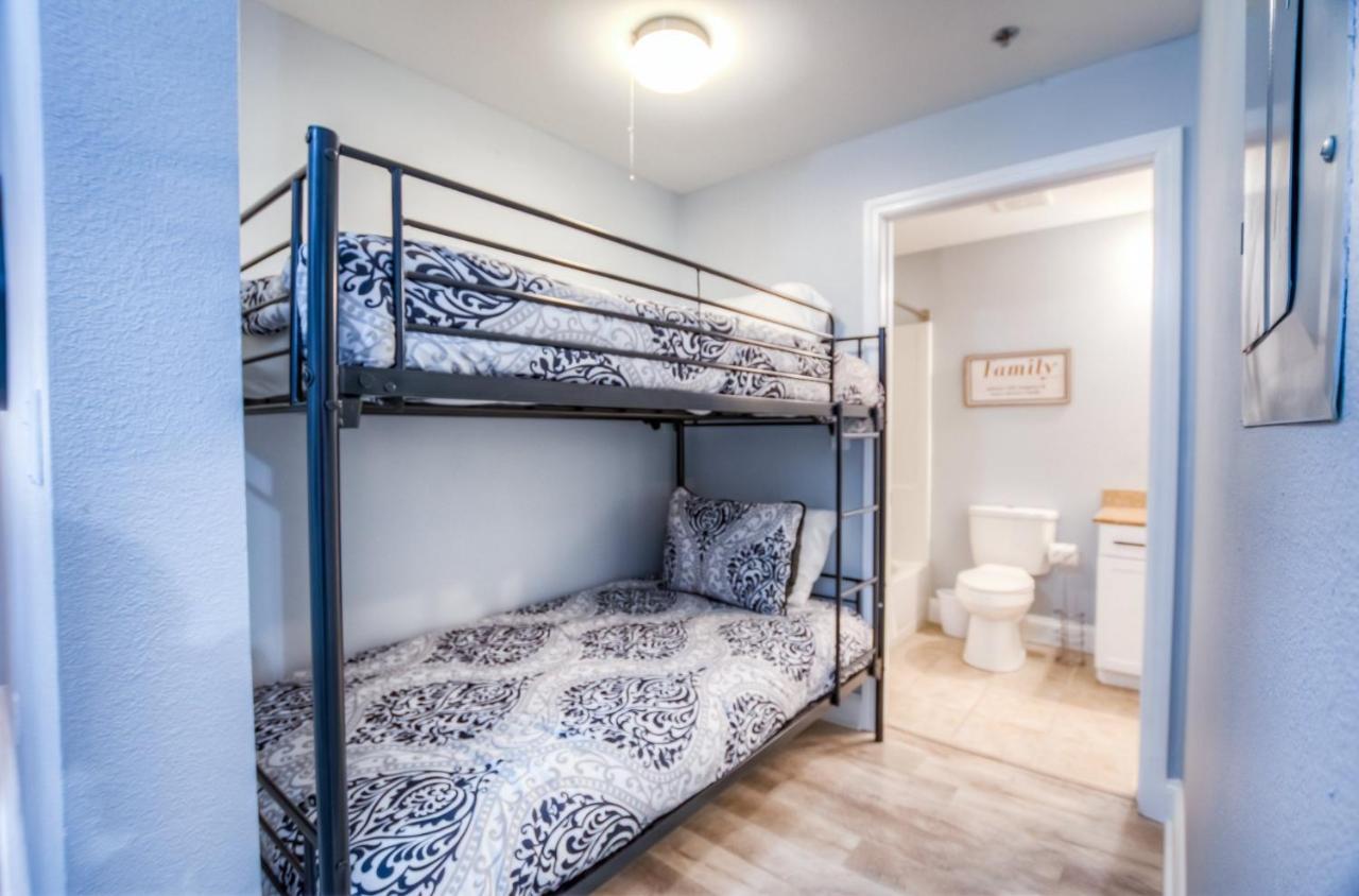Brand New! Laketown Wharf 633! Amazing 3 Bd, Great Location, And Awesome Amenities! Holiday home *