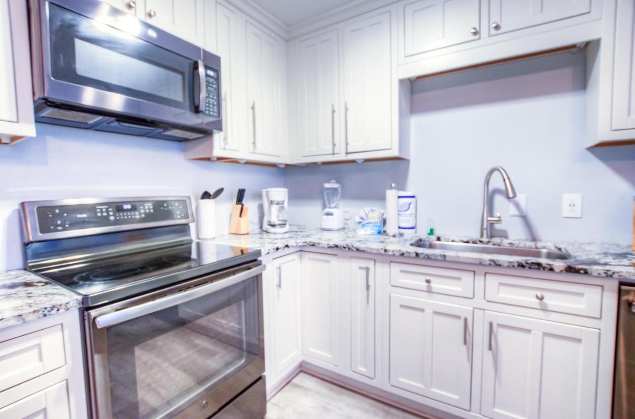Holiday home Brand New! Laketown Wharf 633! Amazing 3 Bd, Great Location, And Awesome Amenities!
