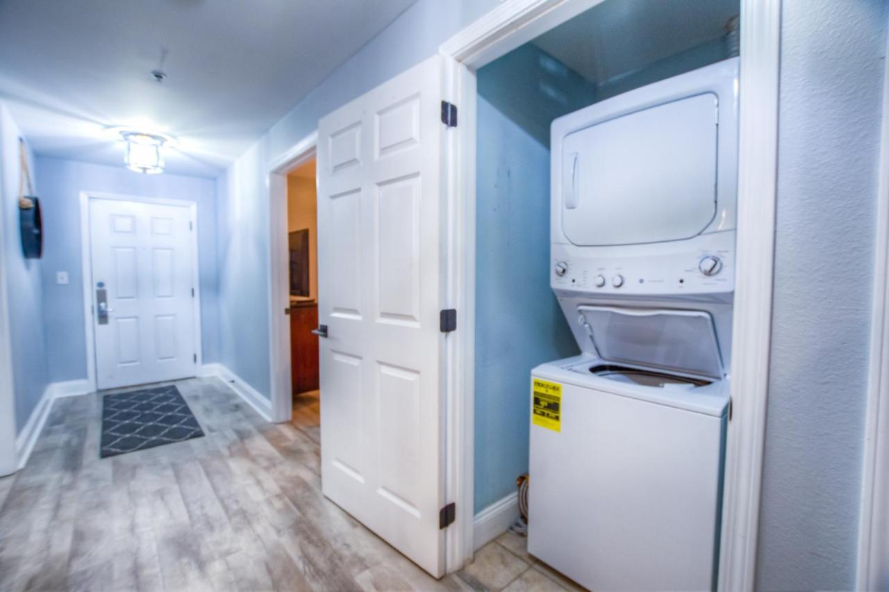 Brand New! Laketown Wharf 633! Amazing 3 Bd, Great Location, And Awesome Amenities! Holiday home Panama City Beach