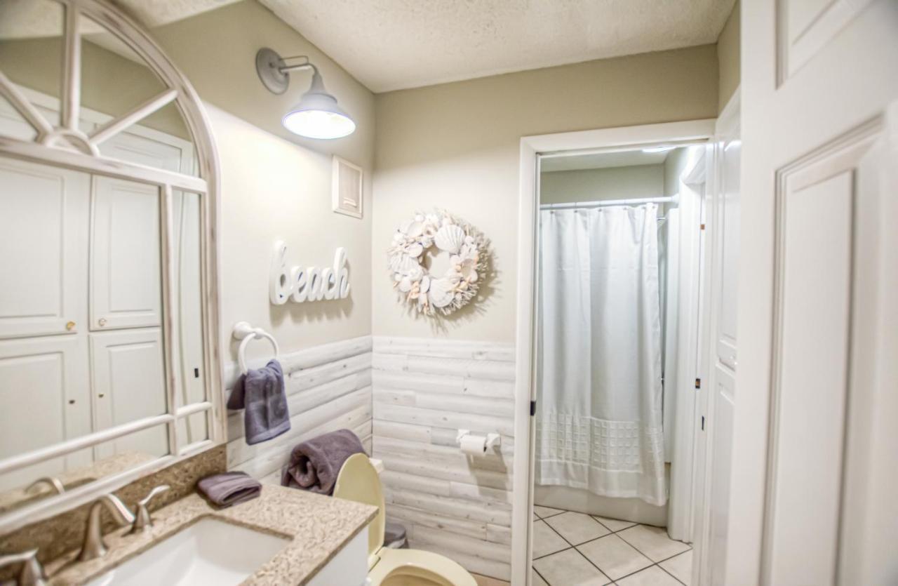 Holiday home Fantastic Ocean Front 1 Bd At The Summit In Panama Beach!