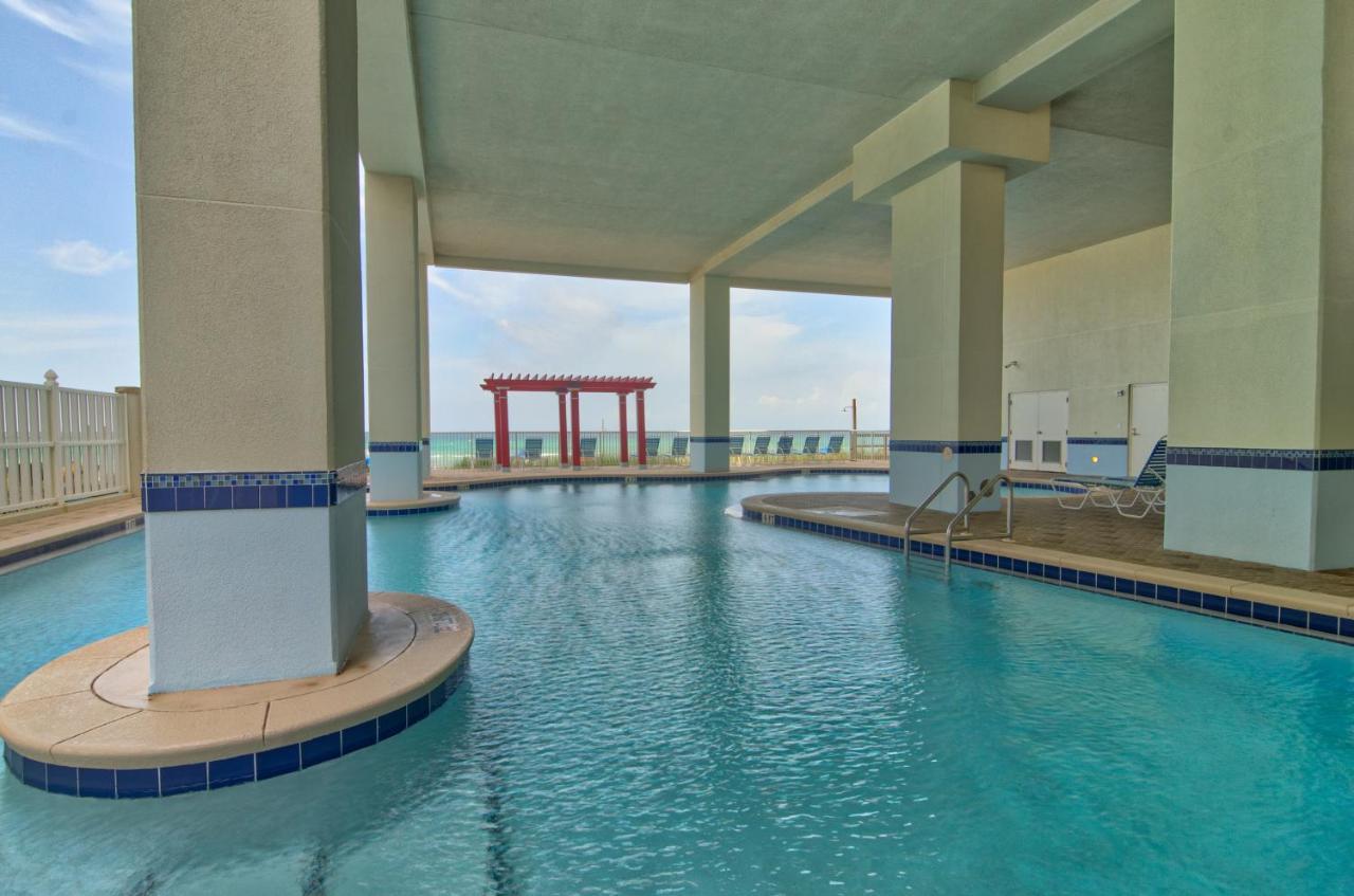 Apartment Majestic 1708 West - Tower I, Studio, Sleeps 4, Beachfront Panama City Beach