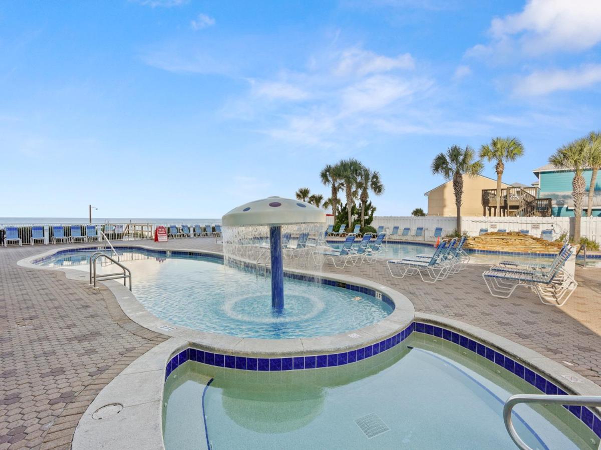 Apartment Majestic 1708 West - Tower I, Studio, Sleeps 4, Beachfront *