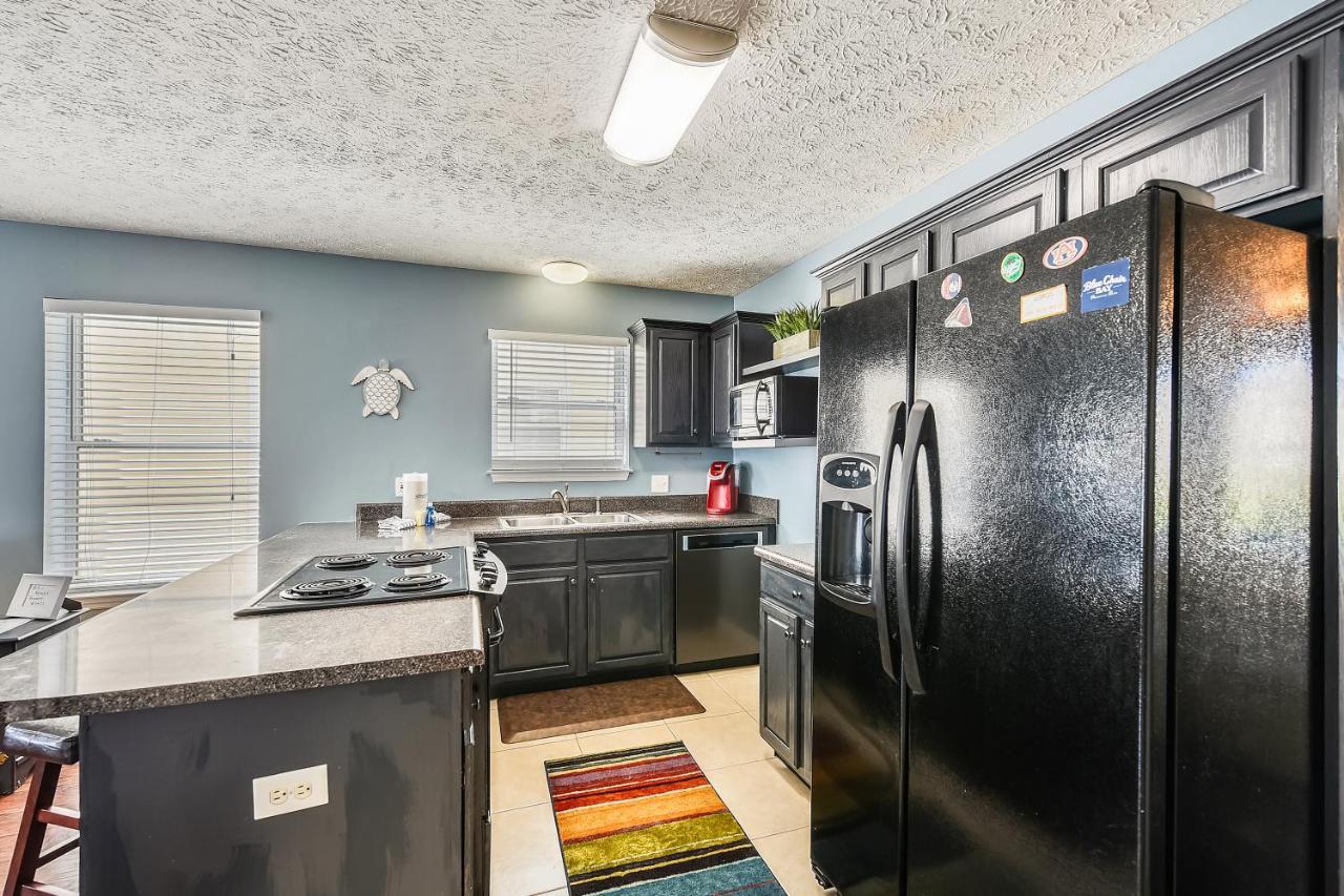 Holiday home Willows Beach Retreat By Book That Condo