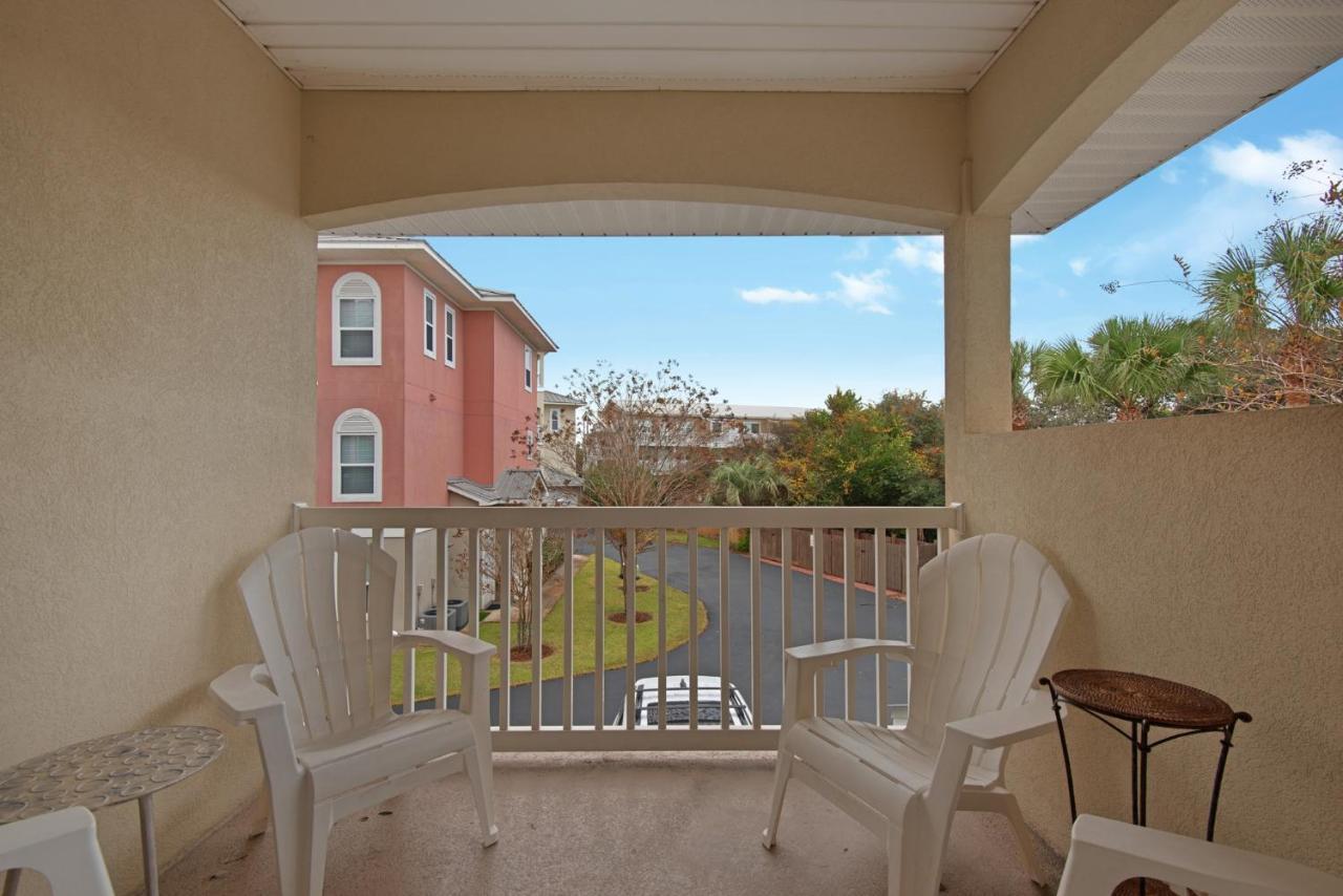 Holiday home Emerald Coast *