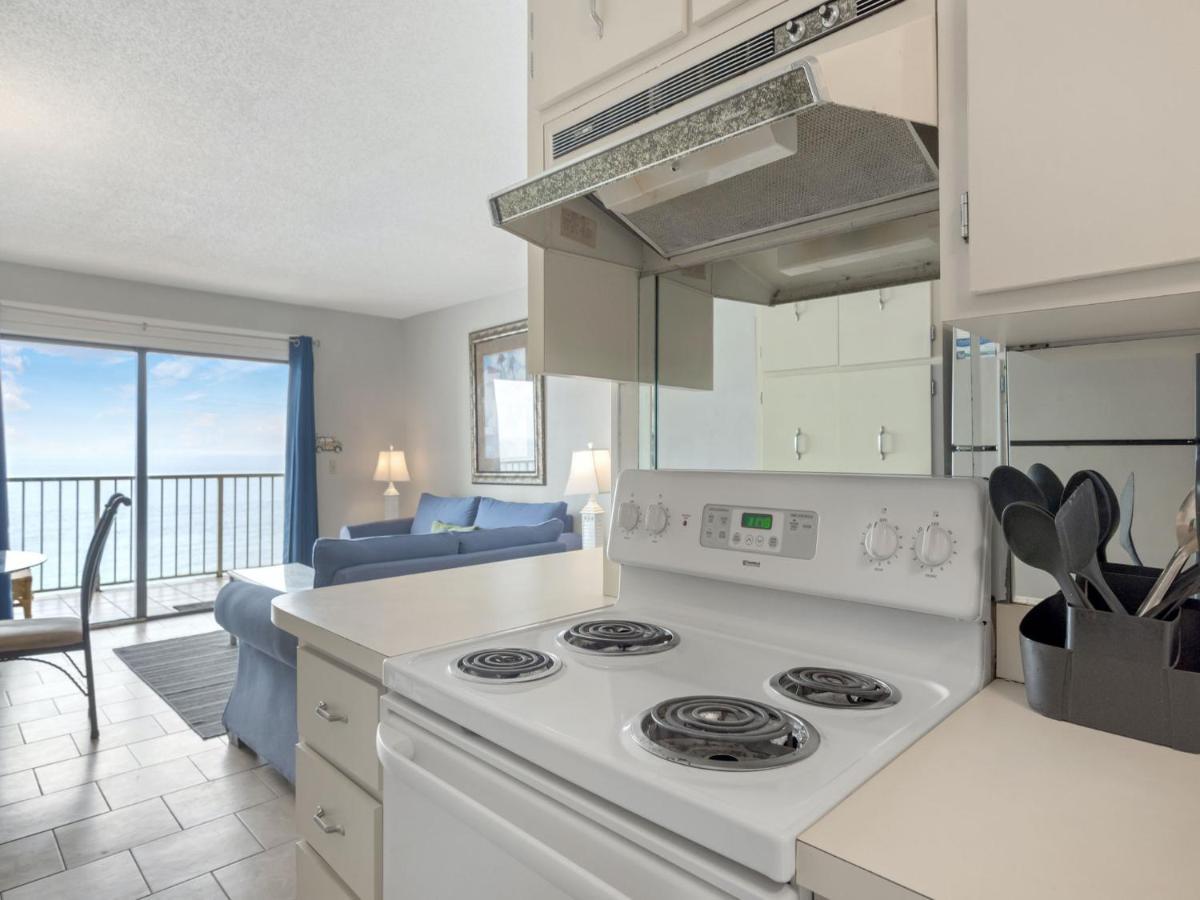 Summit 913, 1 Bedroom, Sleeps 6, Beachfront, Wi-fi, Pool *