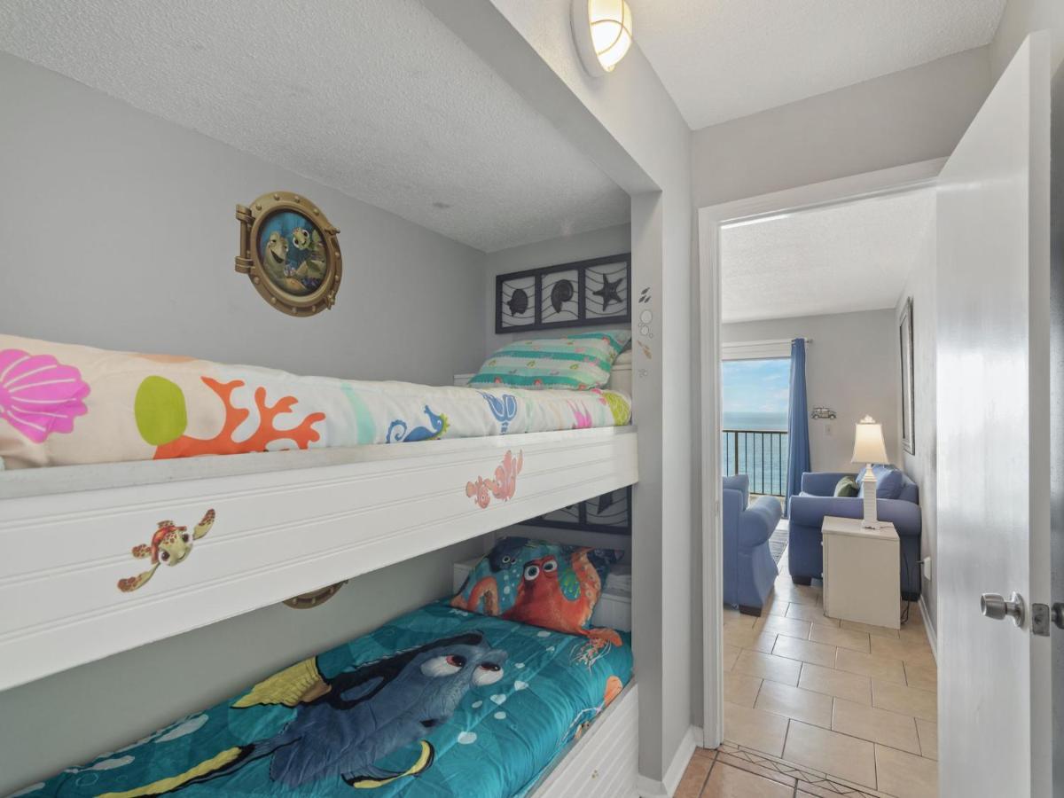 Summit 913, 1 Bedroom, Sleeps 6, Beachfront, Wi-fi, Pool Apartment
