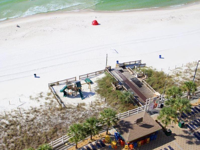 Summit 913, 1 Bedroom, Sleeps 6, Beachfront, Wi-fi, Pool