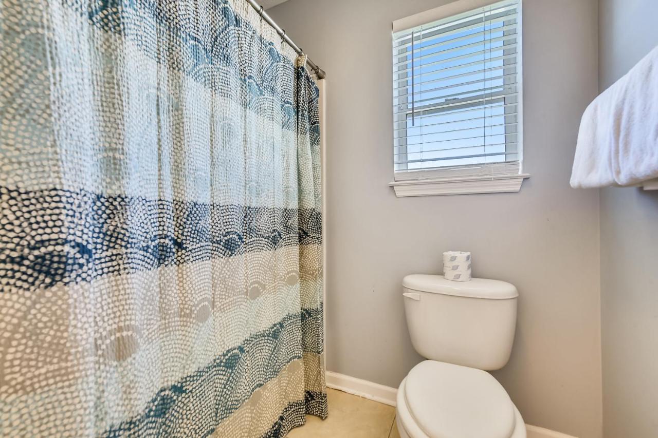 Holiday home Willows Beach Retreat By Book That Condo