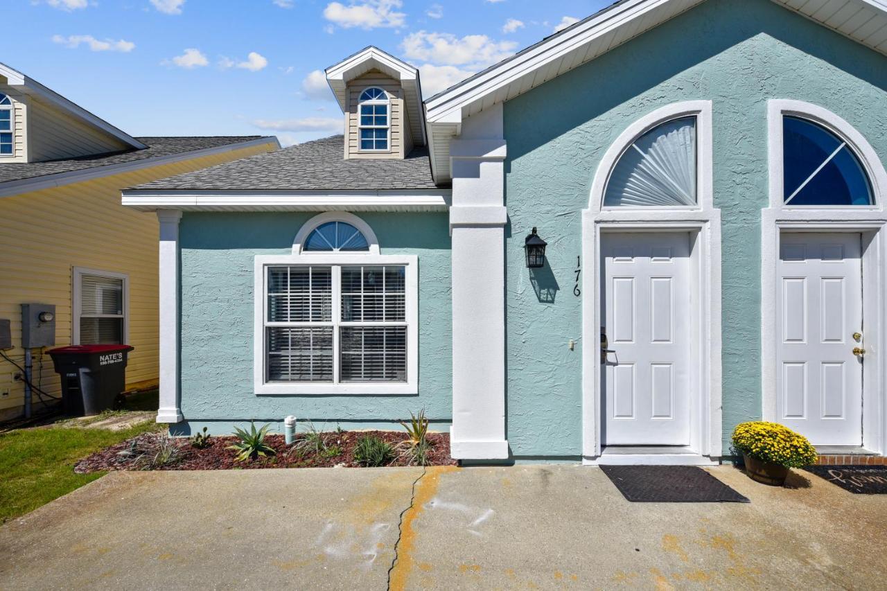 Willows Beach Retreat By Book That Condo
