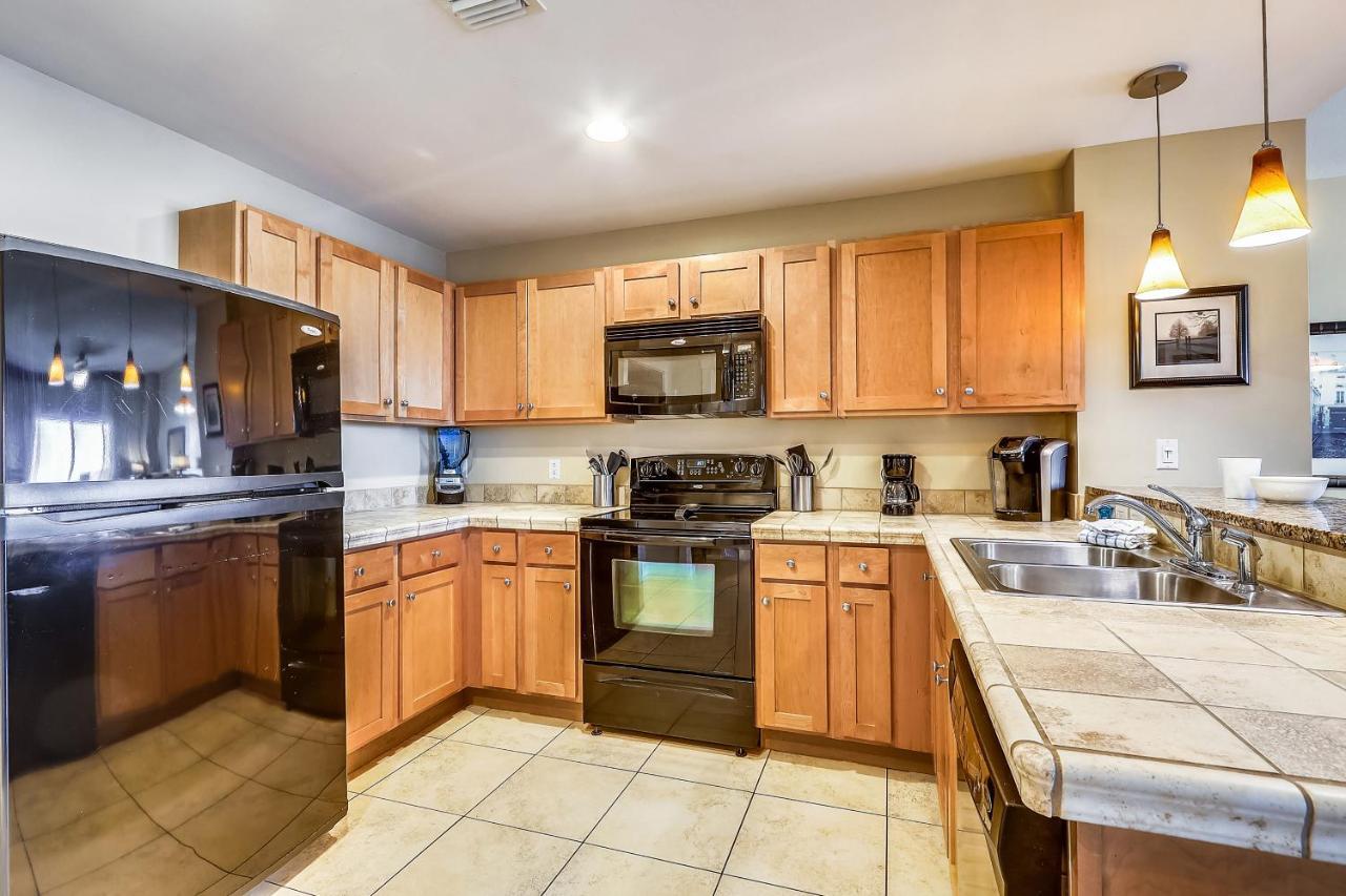 Apartment Origin At Seahaven #831 By Book That