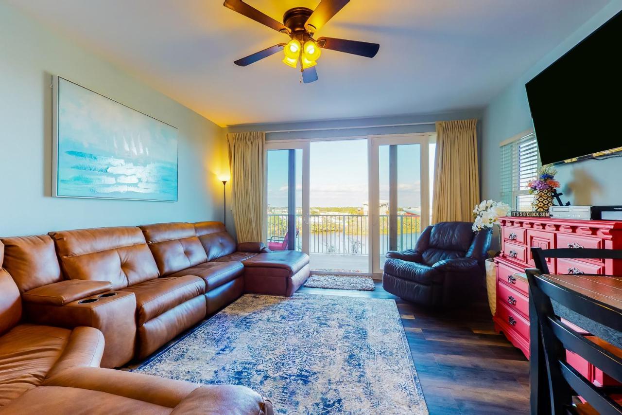 Holiday home Laketown Wharf V