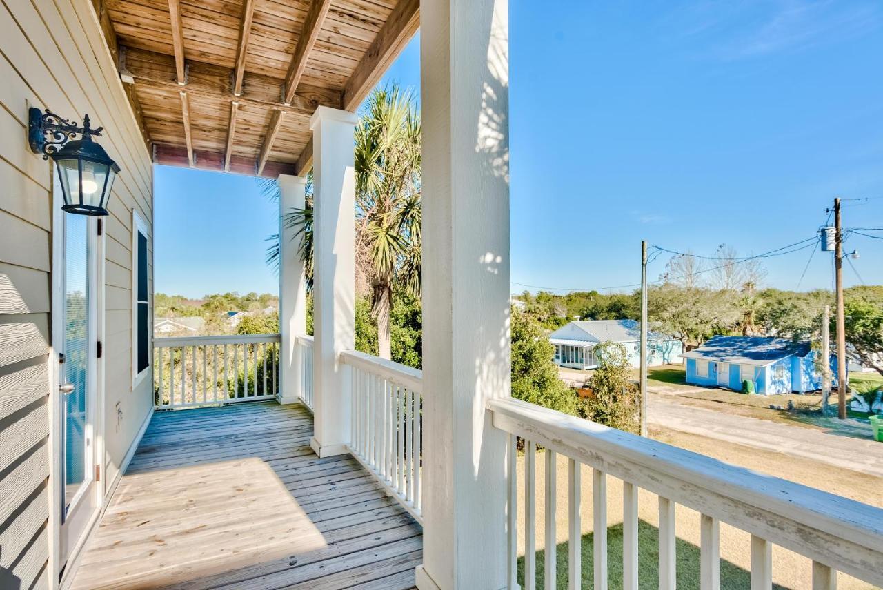 Holiday home Laguna House - West End With Private Pool! *