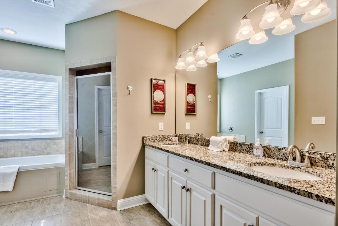 Laguna House - West End With Private Pool! Panama City Beach