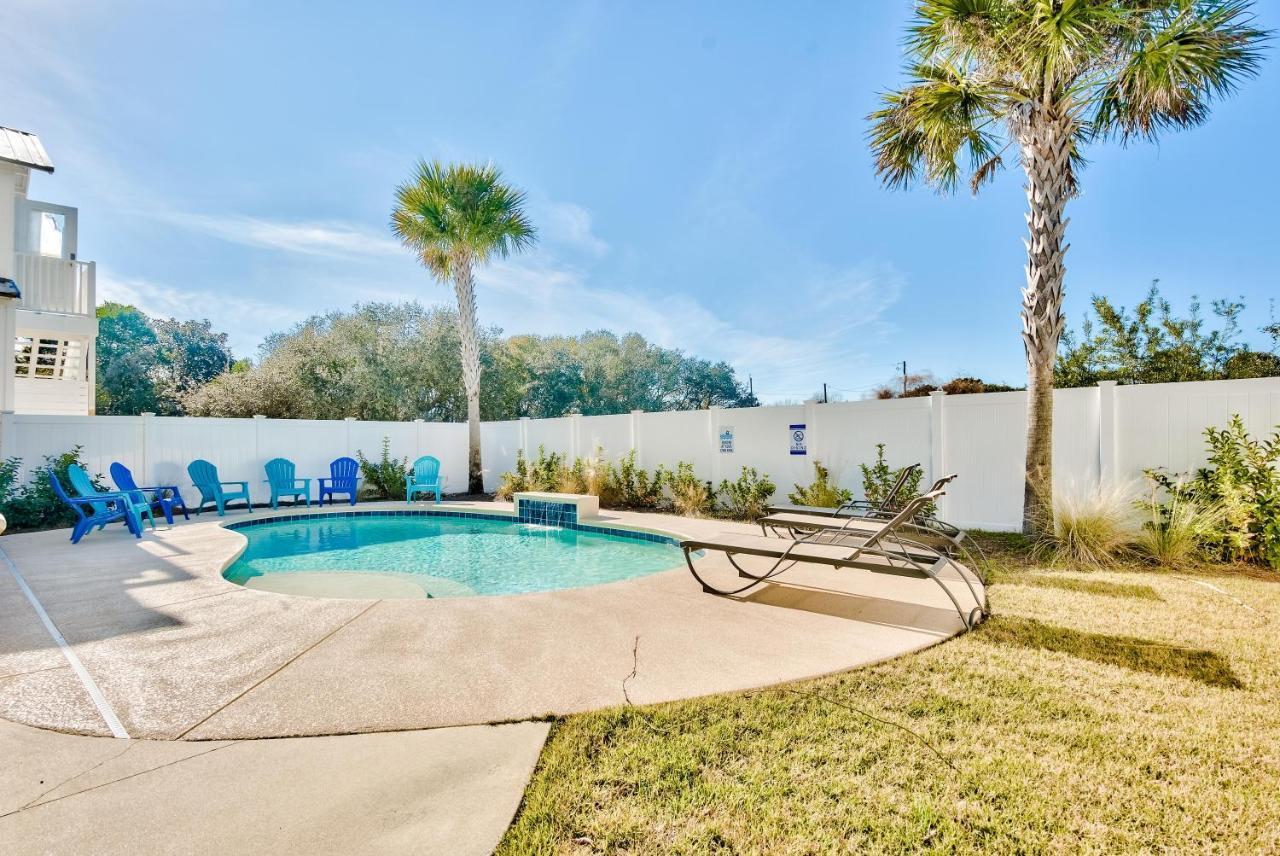 Holiday home Laguna House - West End With Private Pool!