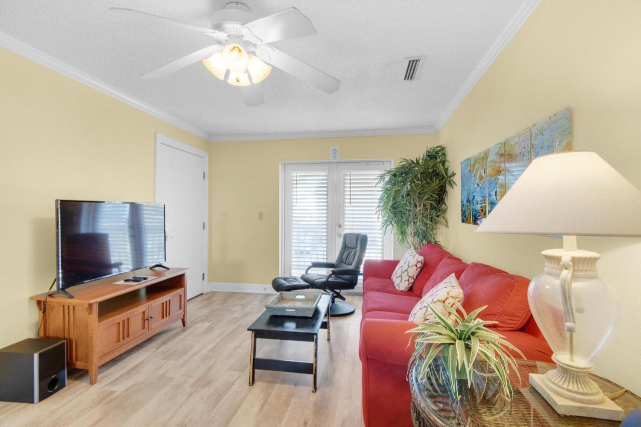 Gulfside #4 Apartment *