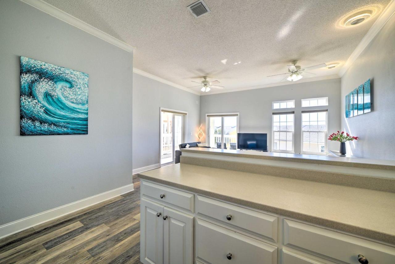 Sunny Pcb With Balcony Steps To The Beach! * Panama City Beach