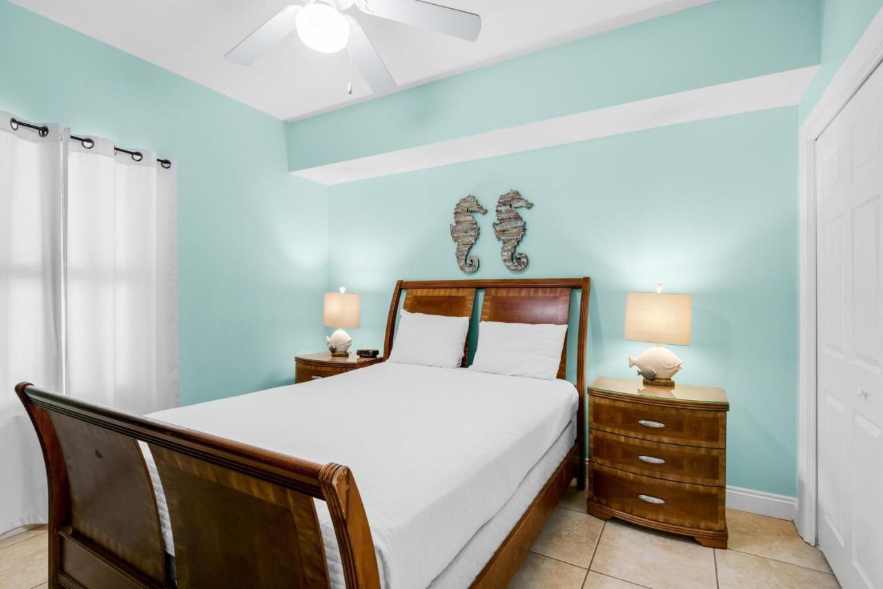 Calypso 1-1809 East Apartment *