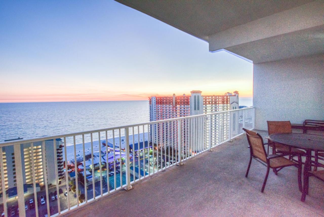 Holiday home Large 3 Bd Penthouse 2120 In Laketown, Great Views And Amenities! *