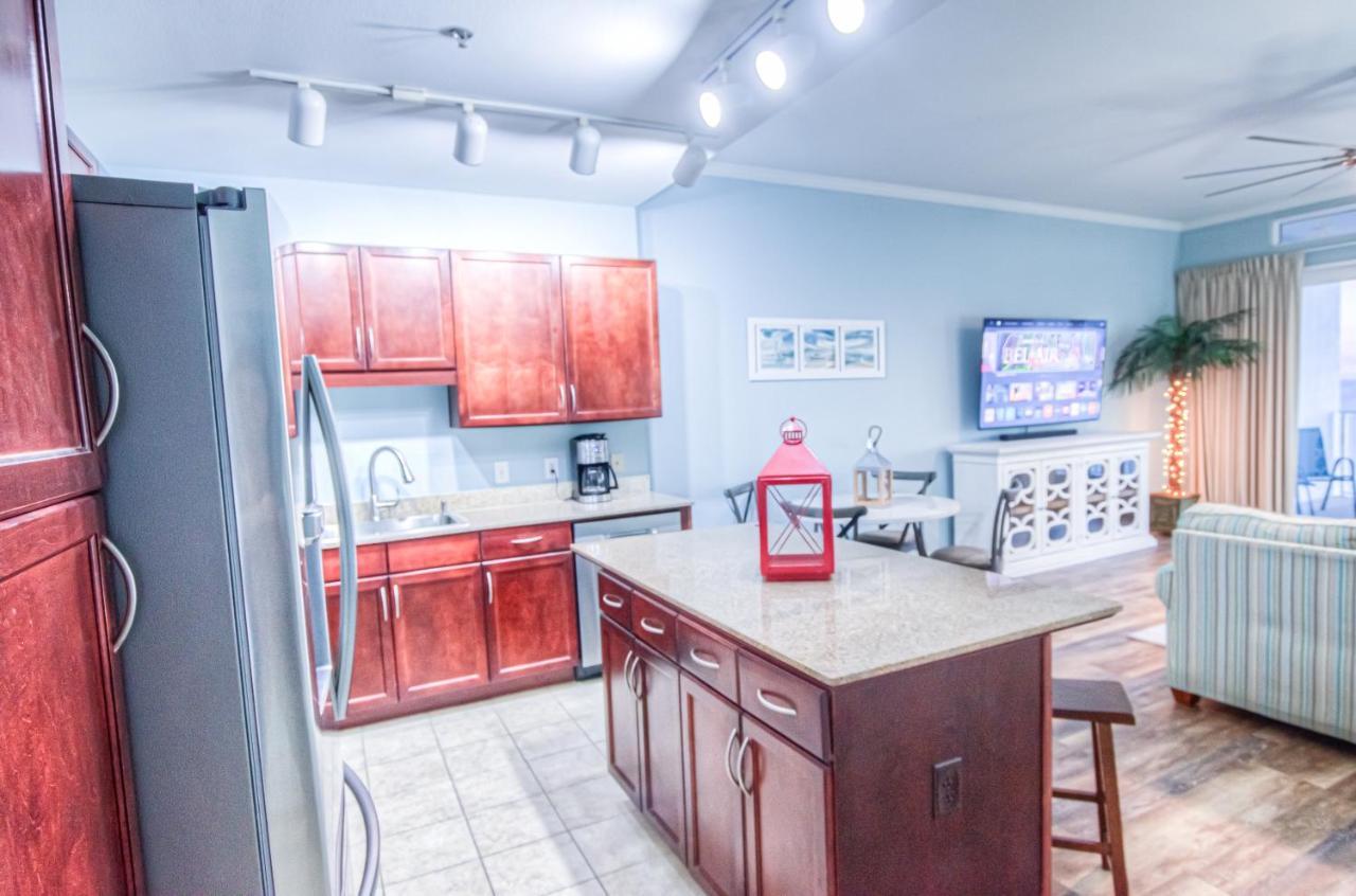 Large 3 Bd Penthouse 2120 In Laketown, Great Views And Amenities! Panama City Beach