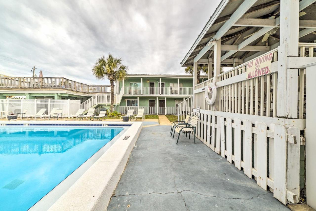 Beachfront Pcb Studio Pool, Patio And Deck Access!
