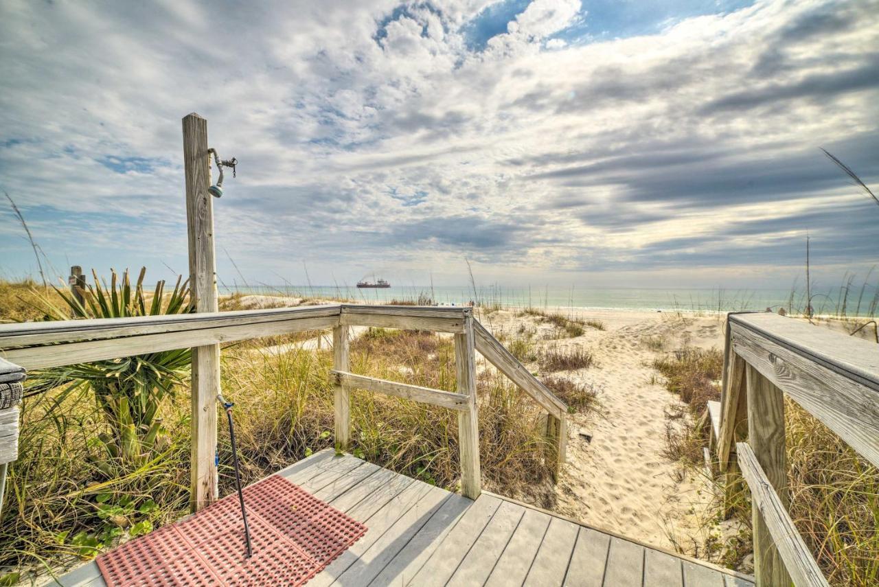 Beachfront Pcb Studio Pool, Patio And Deck Access!