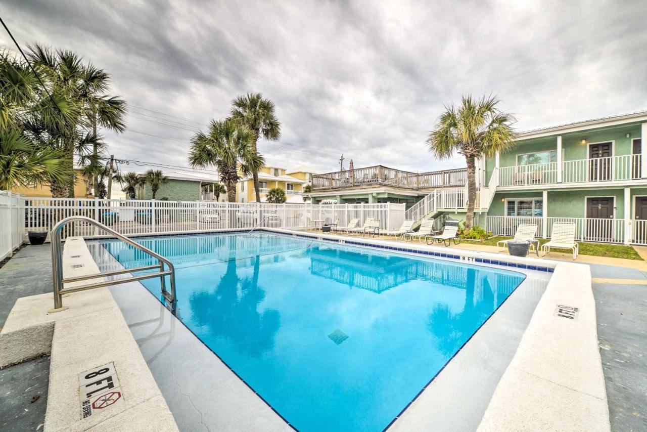 Beachfront Pcb Studio Pool, Patio And Deck Access! Panama City Beach