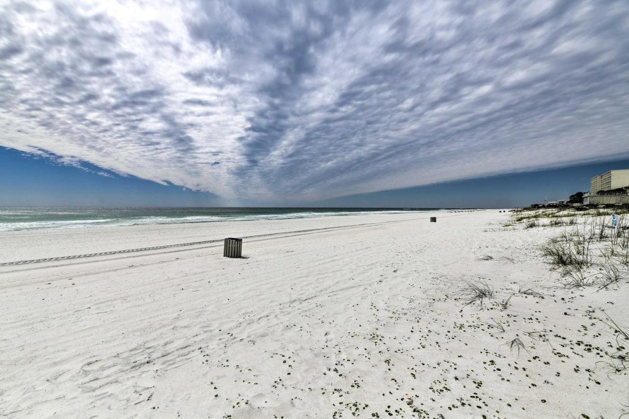 Breezy Pcb Retreat With Direct Access! Holiday home *