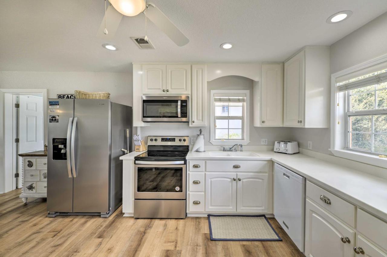 Breezy Pcb Retreat With Direct Access! Holiday home Panama City Beach