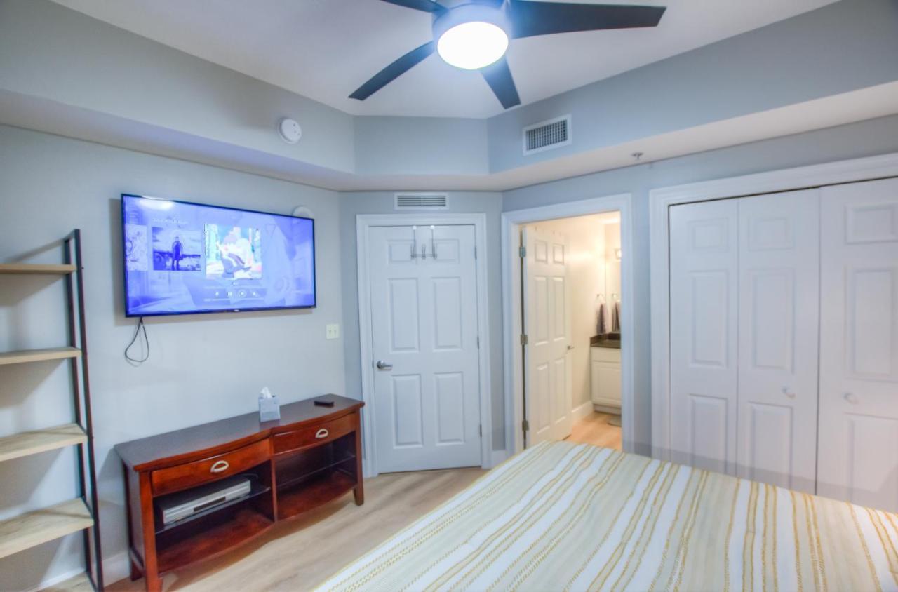 Holiday home Calypso 2-2007 ! Amazing Location, And Awesome Ocean Views! Panama City Beach