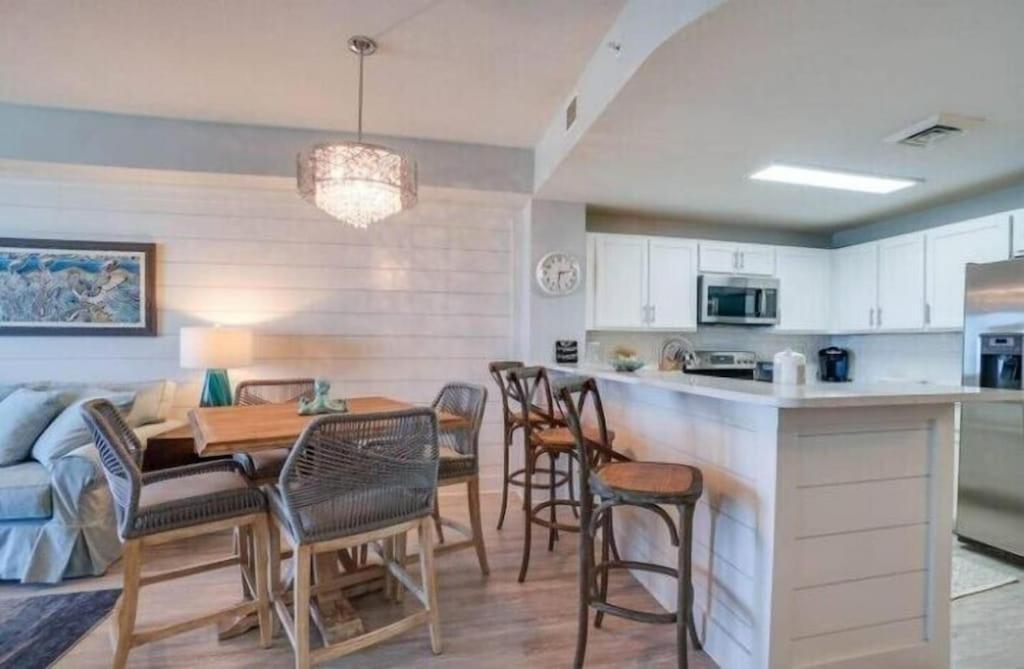 Calypso Tower 3 Unit 1007 Holiday home