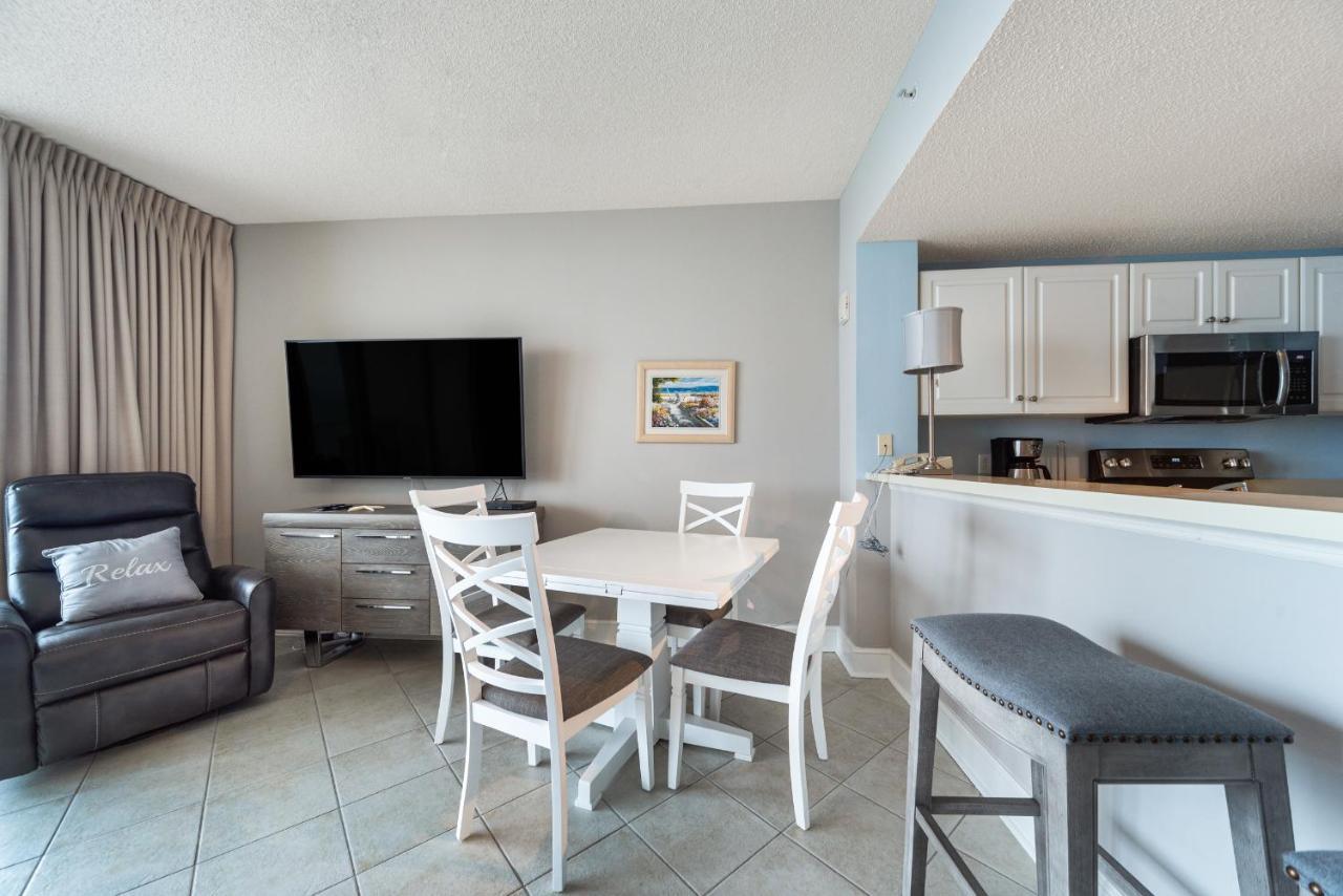 Majestic Tower 1 Unit 1111 *