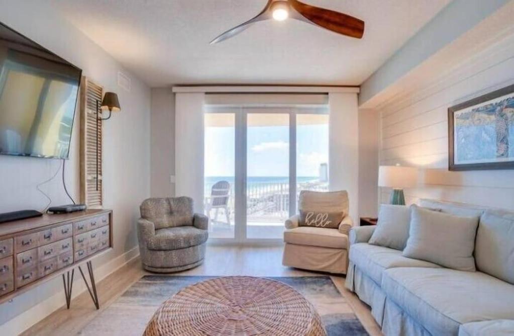 Calypso Tower 3 Unit 1007 *