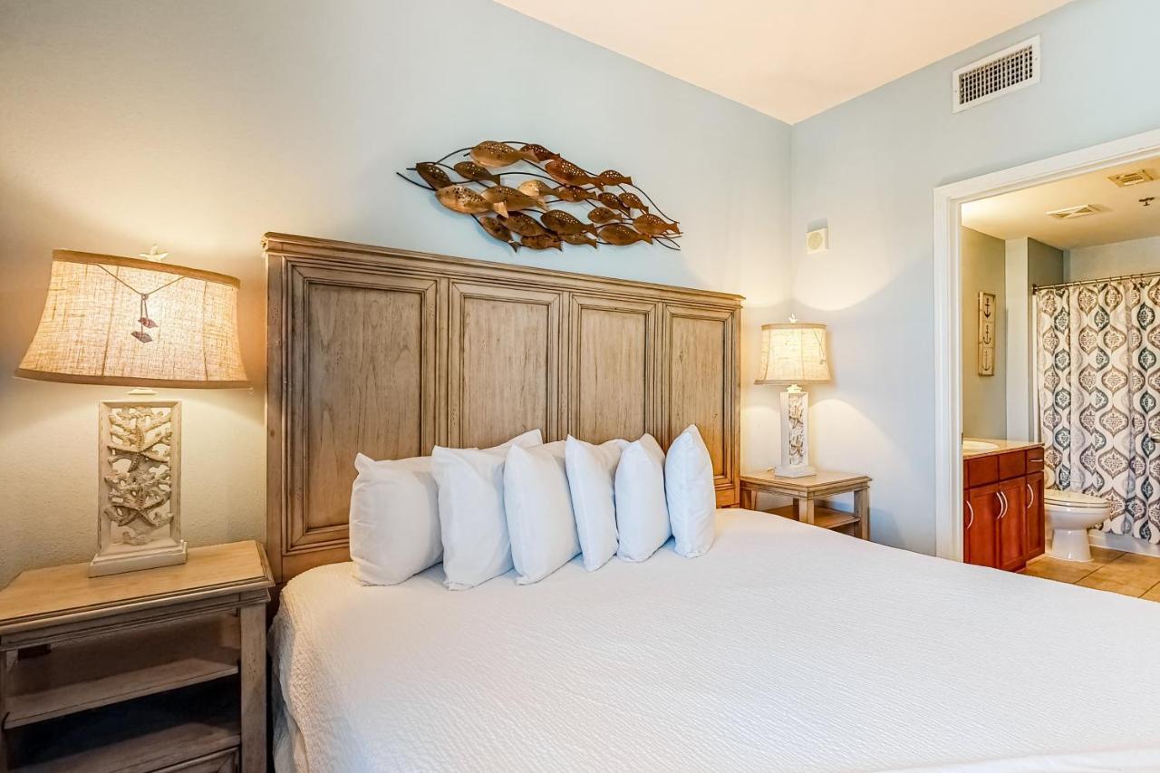 Laketown Wharf 1803 Hotel *