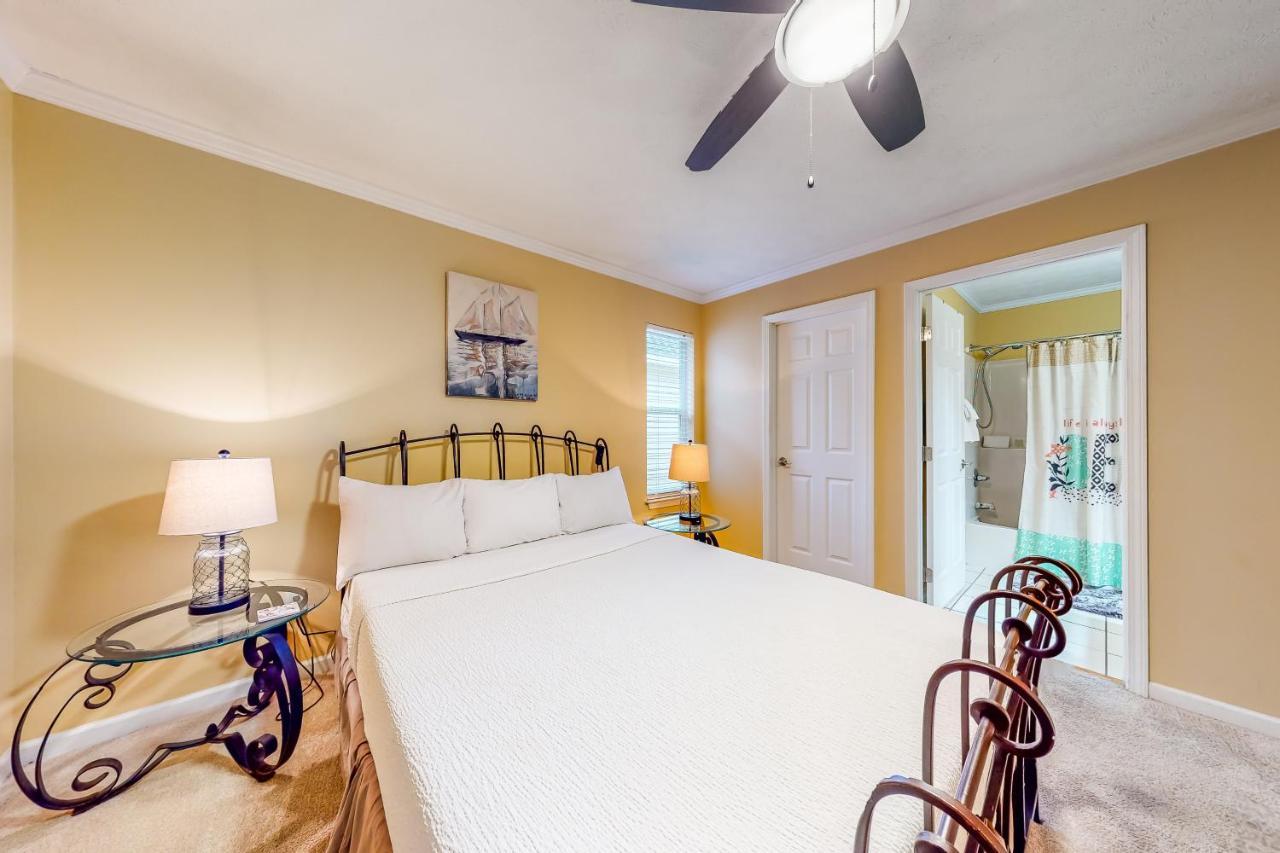 Palm Cove Seaside Sunrise Holiday home Panama City Beach