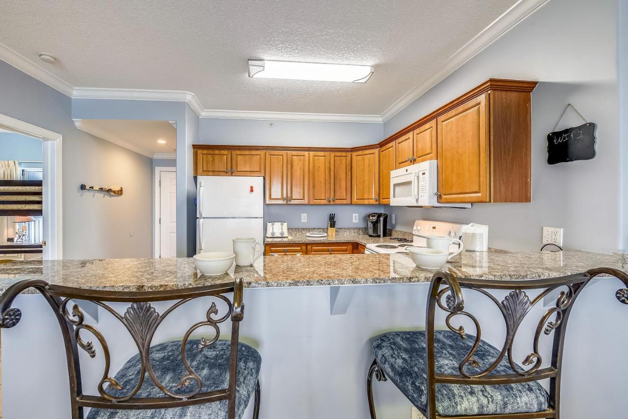 Twin Palms 1604 By Book That Holiday home *