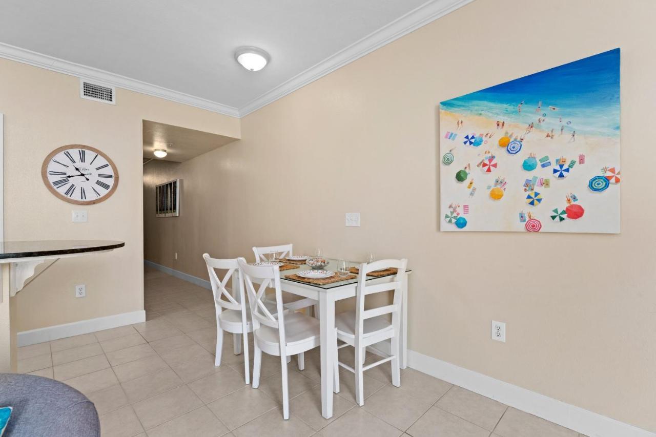 Tidewater Beach #1207 By Book That Holiday home Panama City Beach