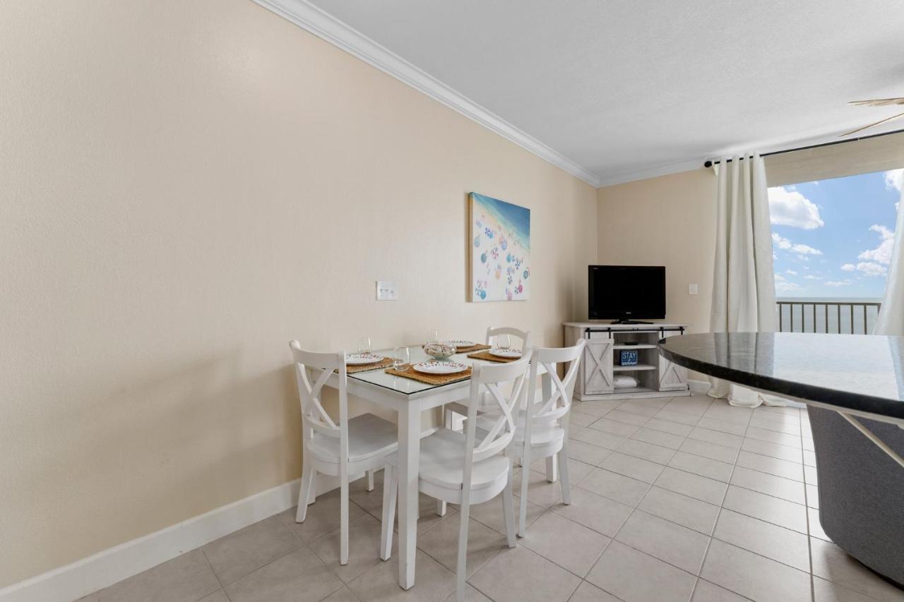 Holiday home Tidewater Beach #1207 By Book That *